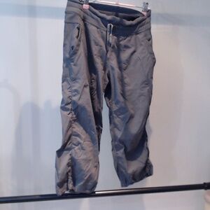 Lululemon Cropped Pants